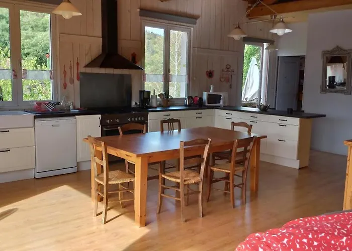 Casa de hóspedes D'hôtes La Combe De Redoles Tour-de-Faure