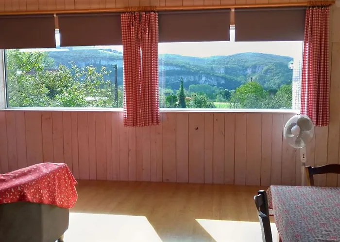 Casa de hóspedes D'hôtes La Combe De Redoles Tour-de-Faure