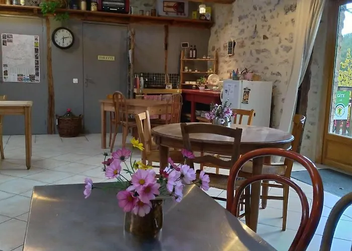 Casa de hóspedes D'hôtes La Combe De Redoles Tour-de-Faure