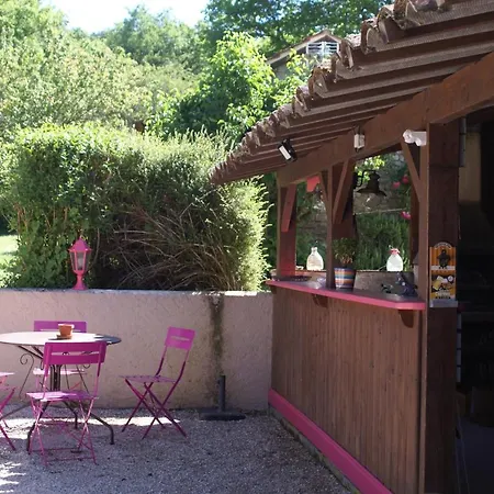 D'hotes La Combe De Redoles Guest house Tour-de-Faure