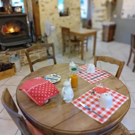 D'hotes La Combe De Redoles Tour-de-Faure